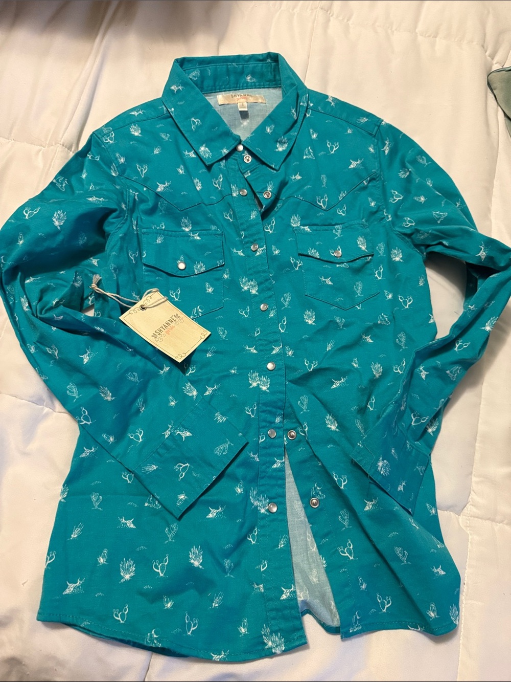 Shyanne- girls Teal Western Snap Button Shirt with White Desert Print large